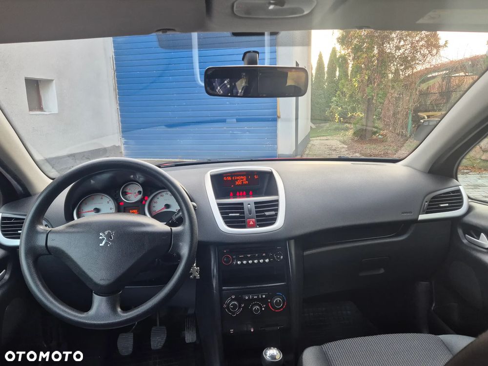 Peugeot 207 95 VTi Family - 14