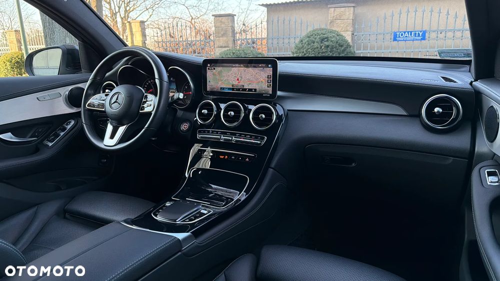 Mercedes-Benz GLC - 16
