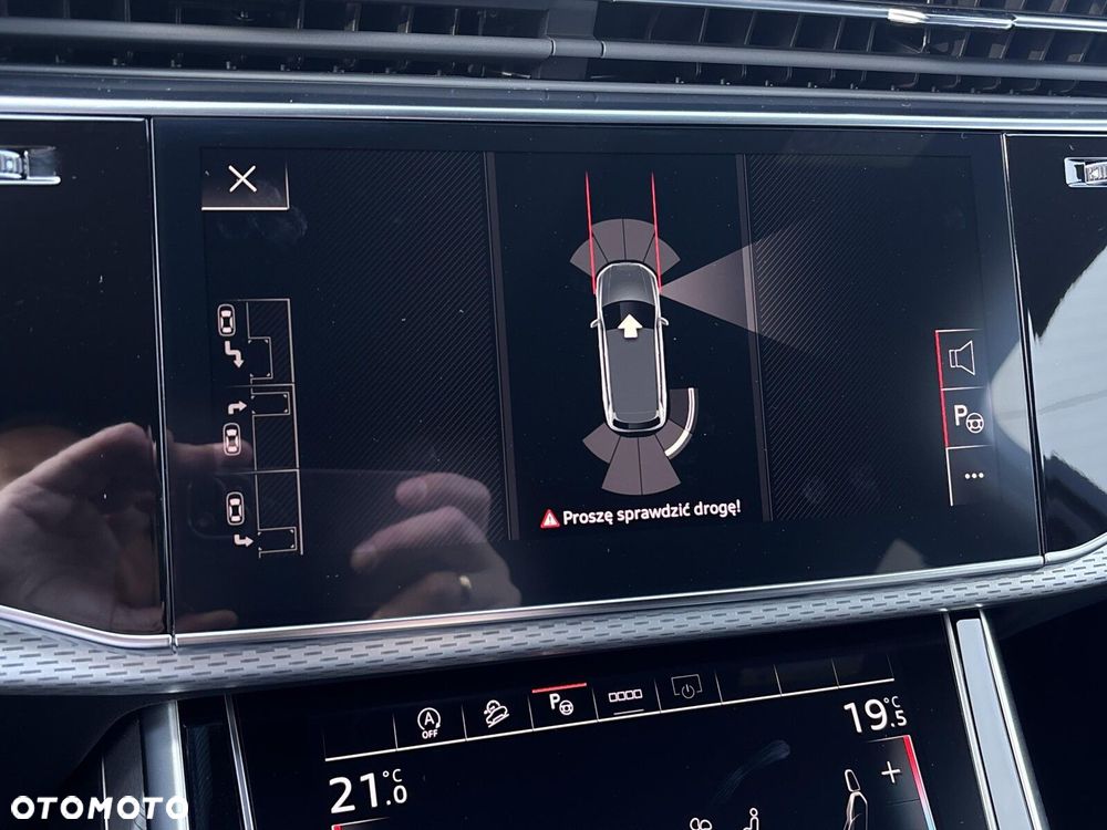 Audi Q7 - 21
