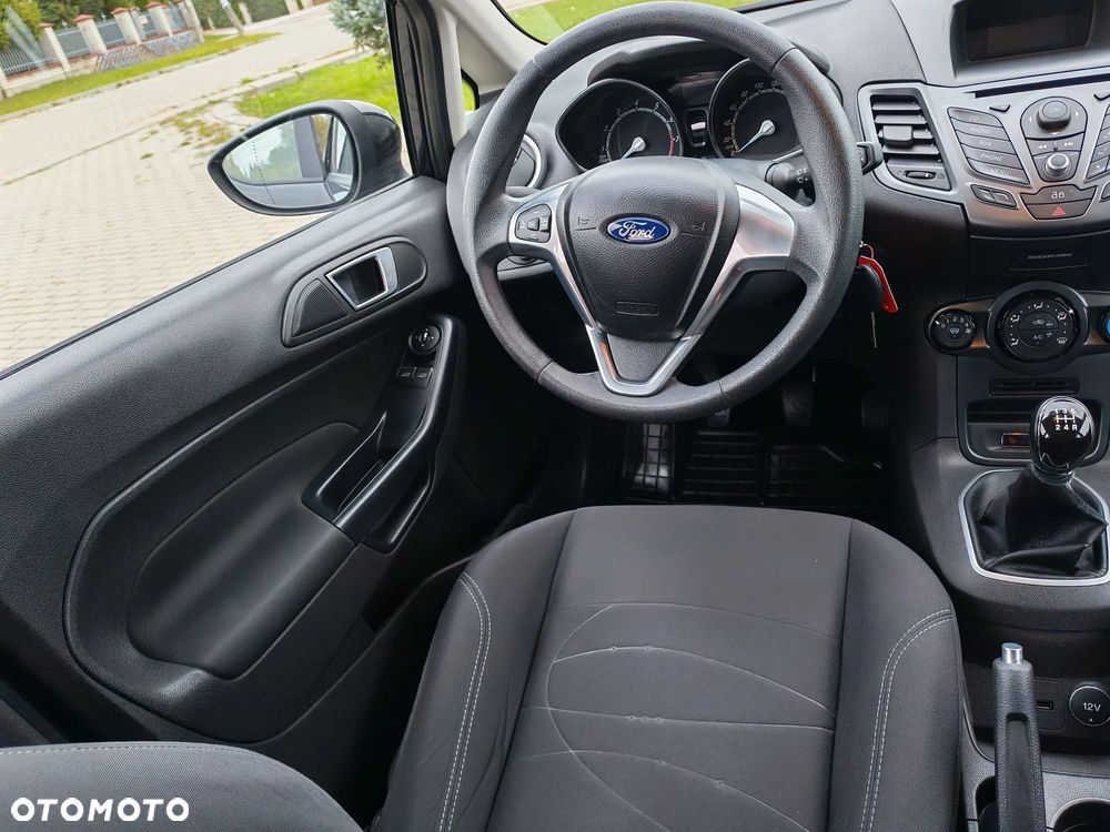 Ford Fiesta - 14