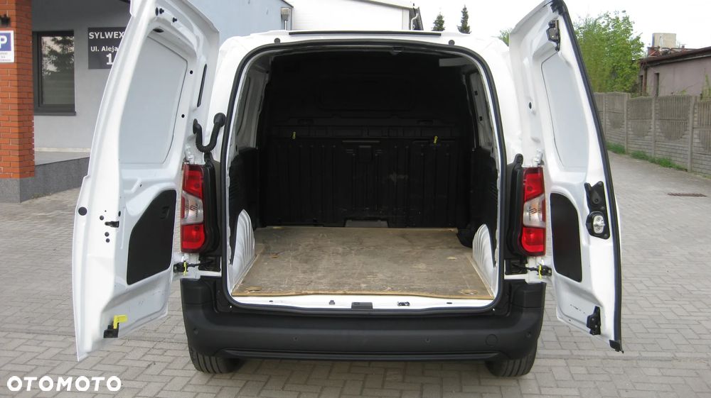 Peugeot PARTNER - 9