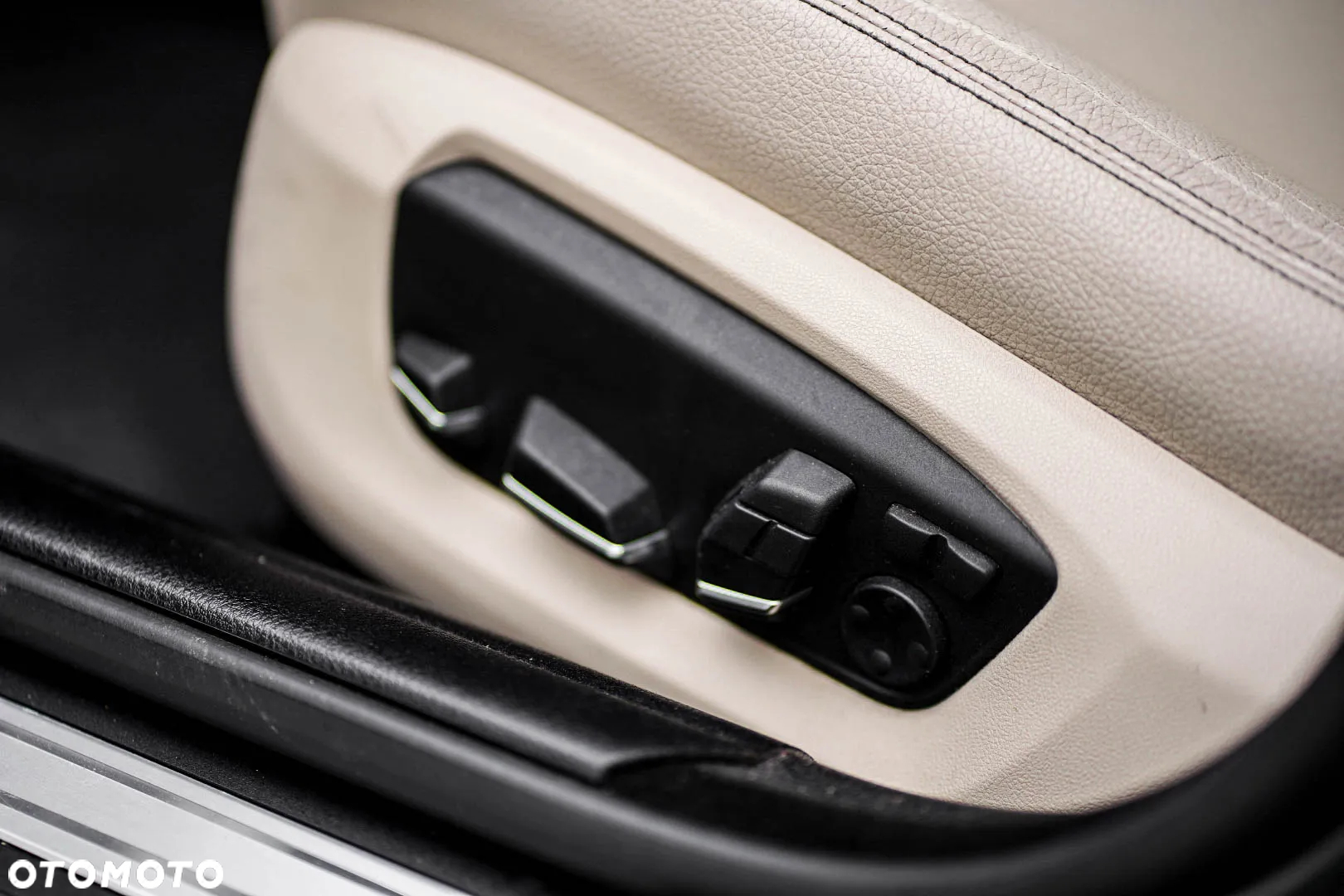 BMW Seria 5 535d Touring Luxury Line - 20