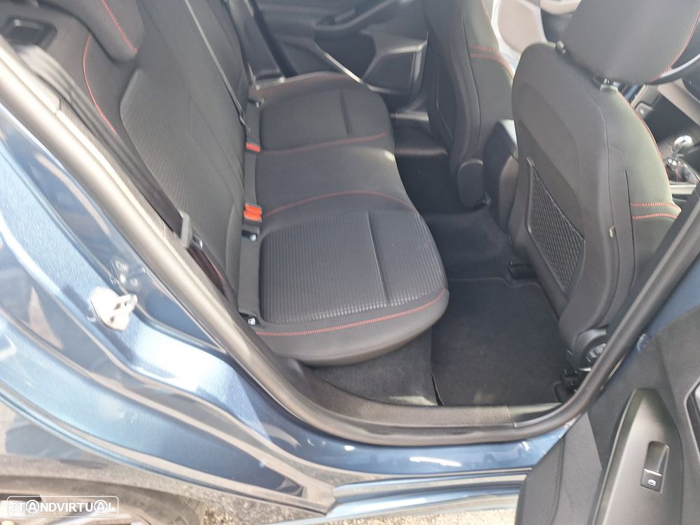 Ford Focus 1.0 EcoBoost MHEV ST-Line - 17