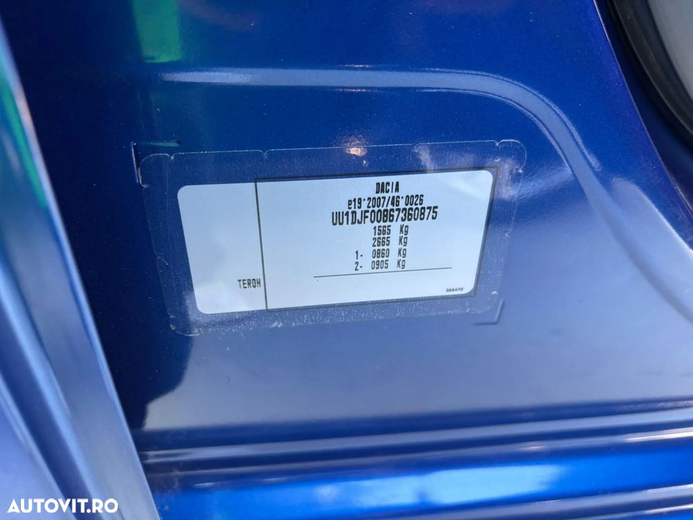 Dacia Logan TCe 90 MT6 Comfort - 33