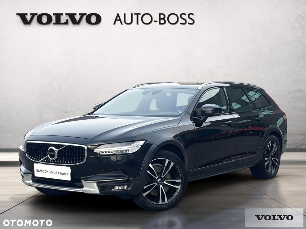 Volvo V90 Cross Country - 1