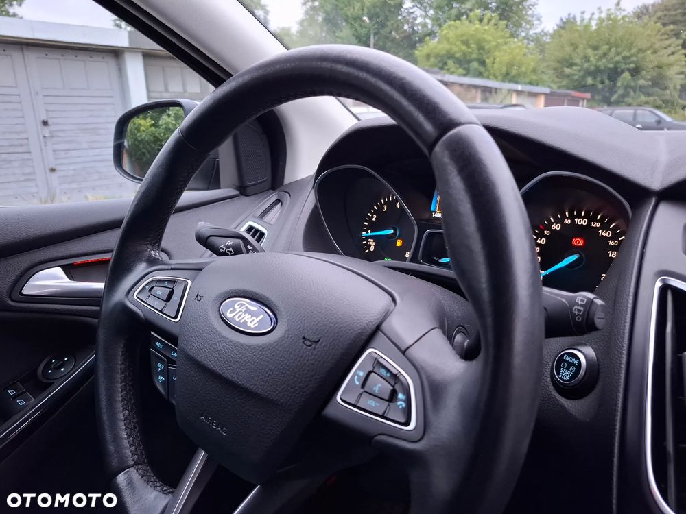 Ford Focus - 9