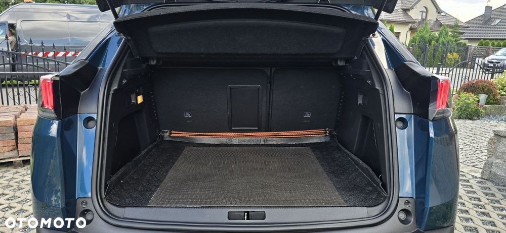 Peugeot 3008 1.5 BlueHDi Allure S&S EAT8 - 28