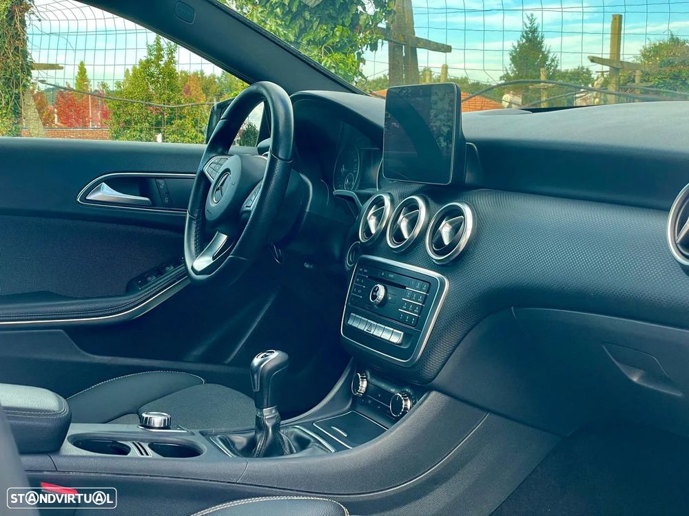 Mercedes-Benz A 180 d Urban - 2