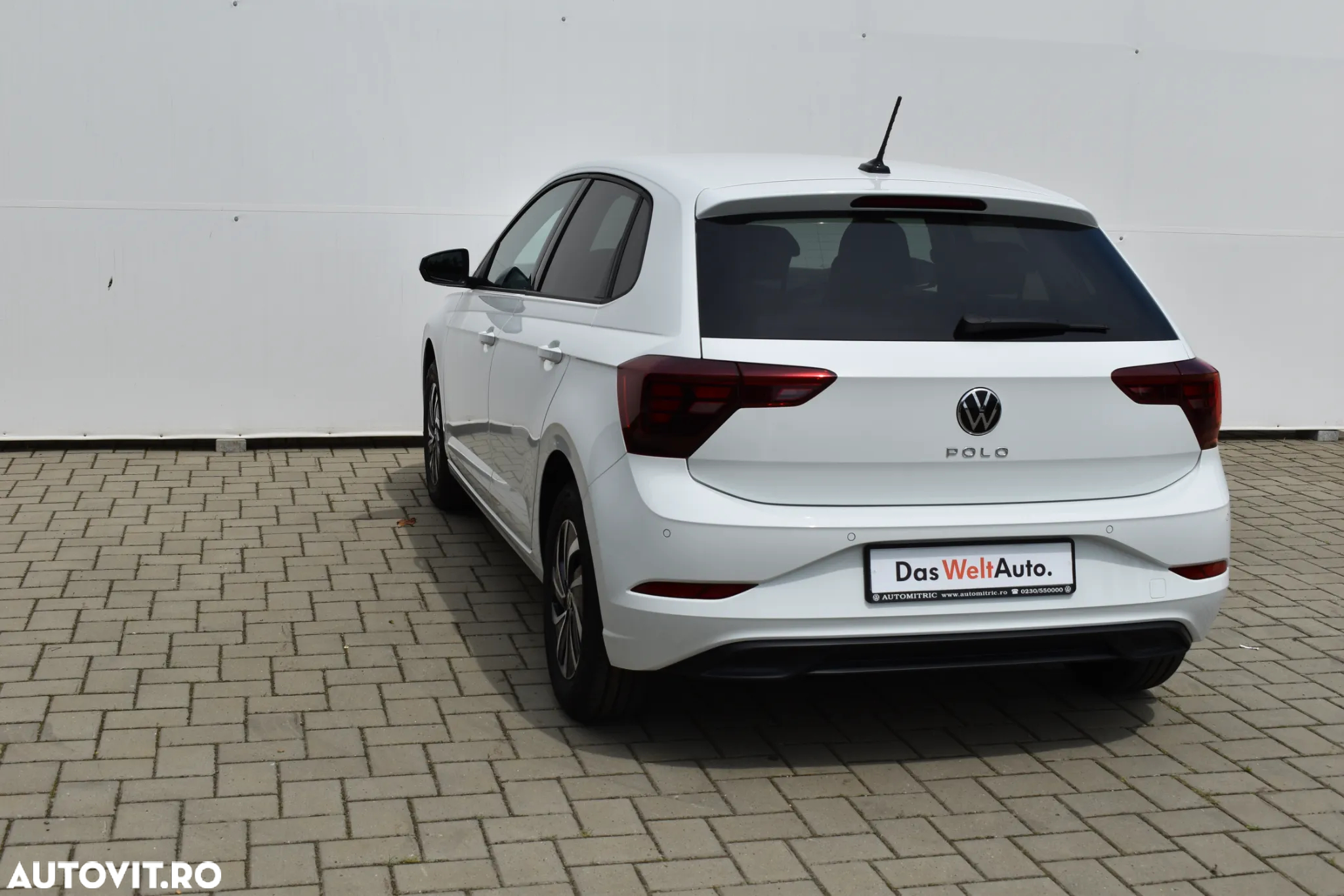 Volkswagen Polo 1.0 TSI DSG Life - 12