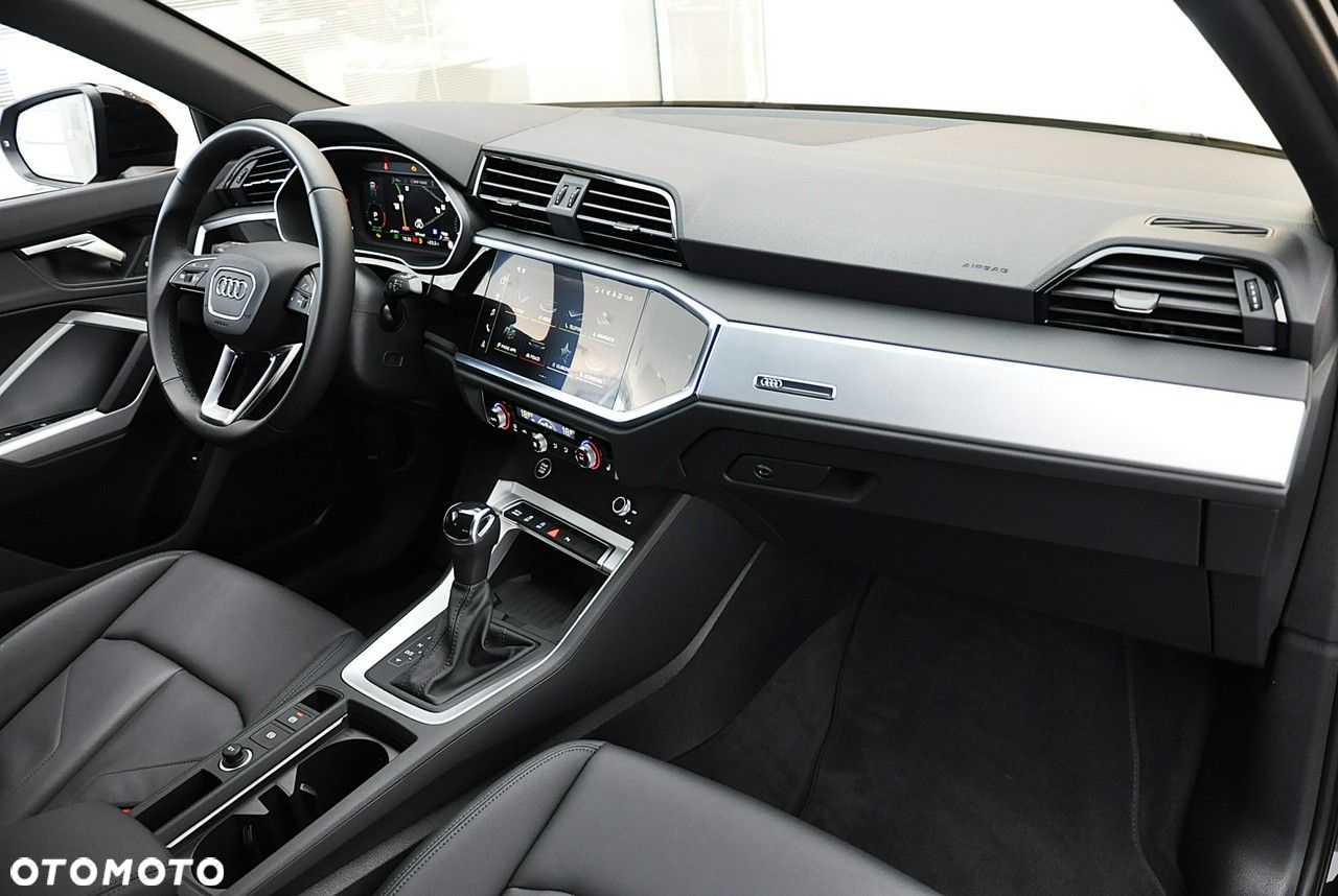 Audi Q3 Sportback - 20