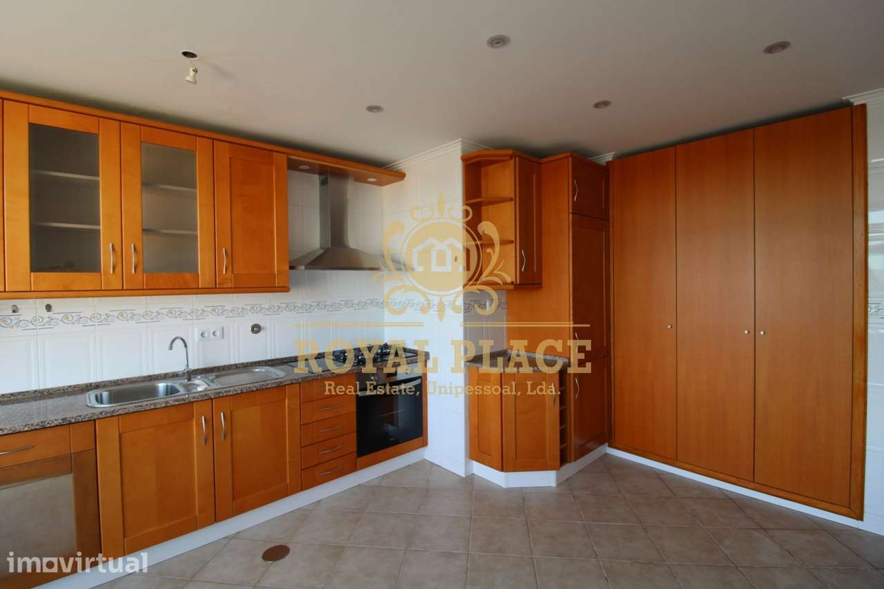 Apartamento T2 Arrifana - ARRENDAMENTO - Grande imagem: 3/20
