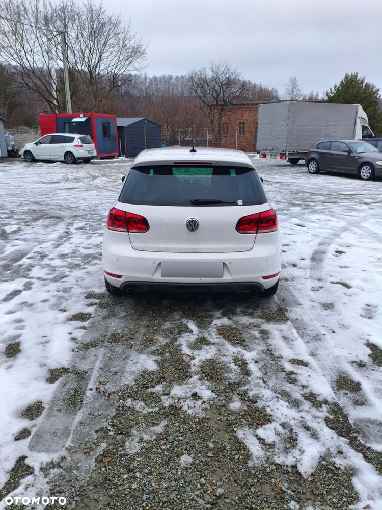 Volkswagen Golf 2.0 GTI - 5