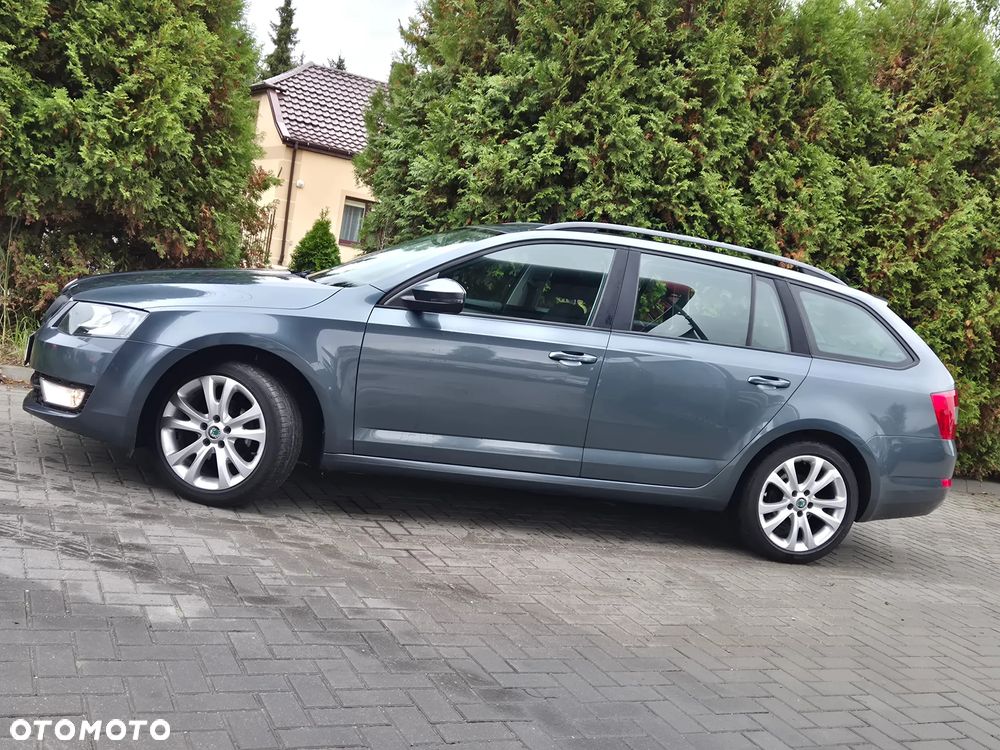 Skoda Octavia 1.6 TDI Edition DSG - 5