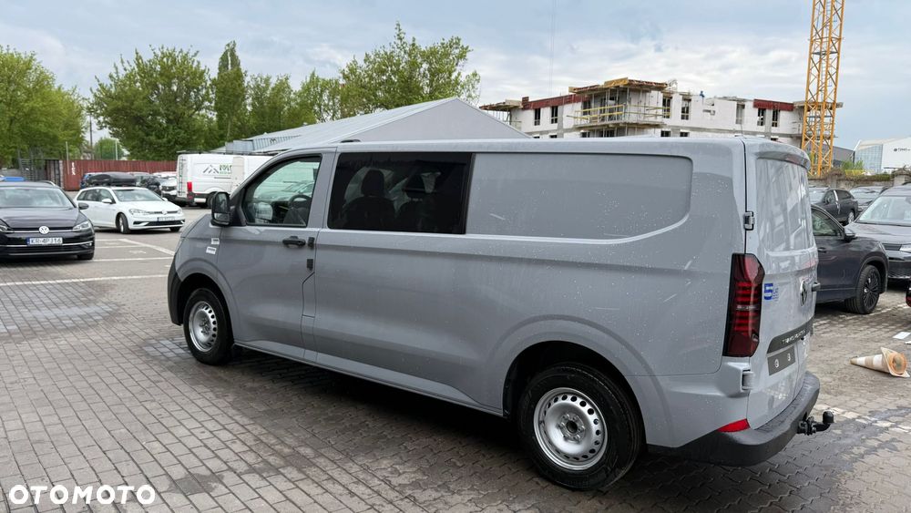 Volkswagen Transporter - 11