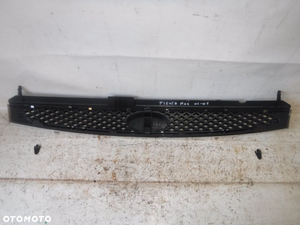 ford fiesta mk6 grill atrapa - 2
