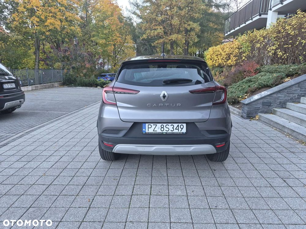 Renault Captur 2022 photo 4