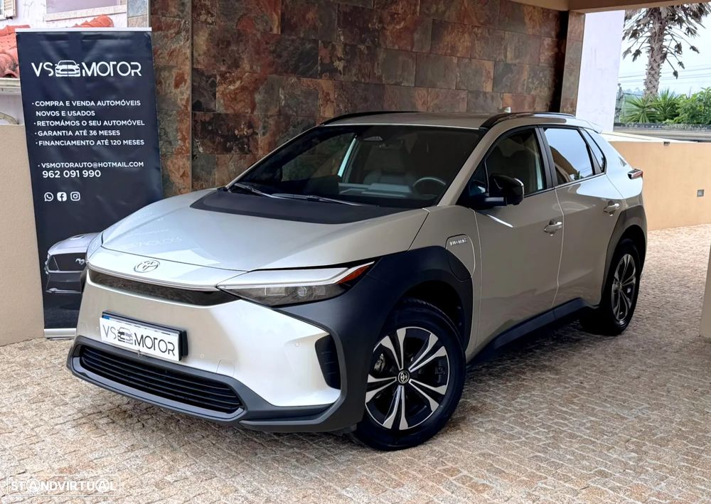 Toyota bZ4X 71,4 kWh Premium - 1