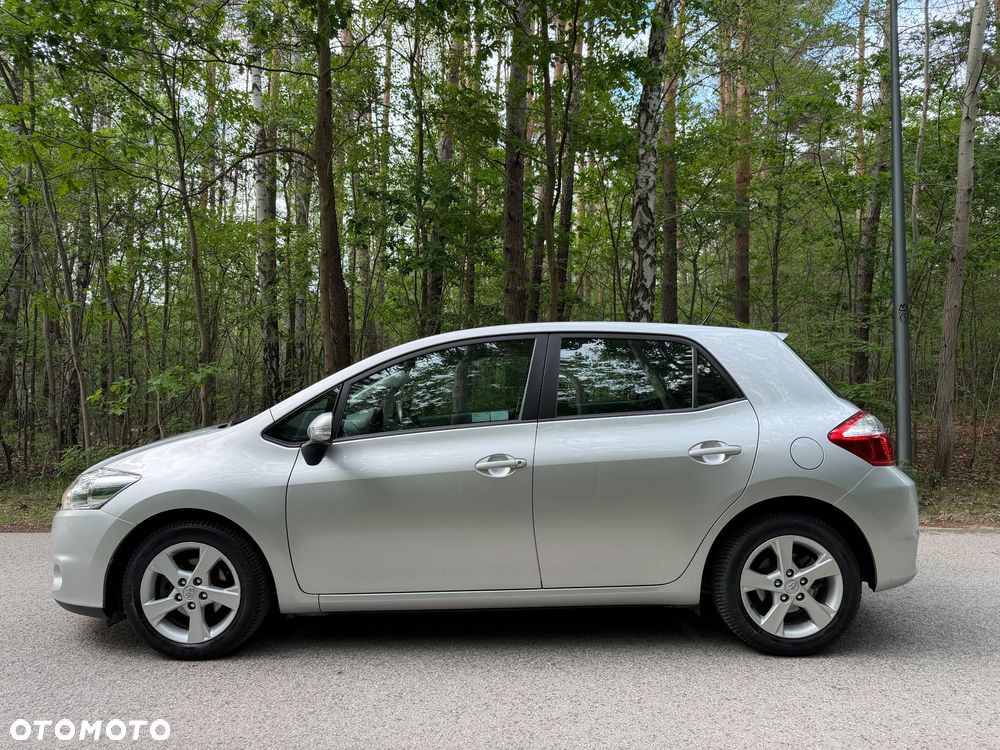 Toyota Auris 1.33 VVT-i Life - 2