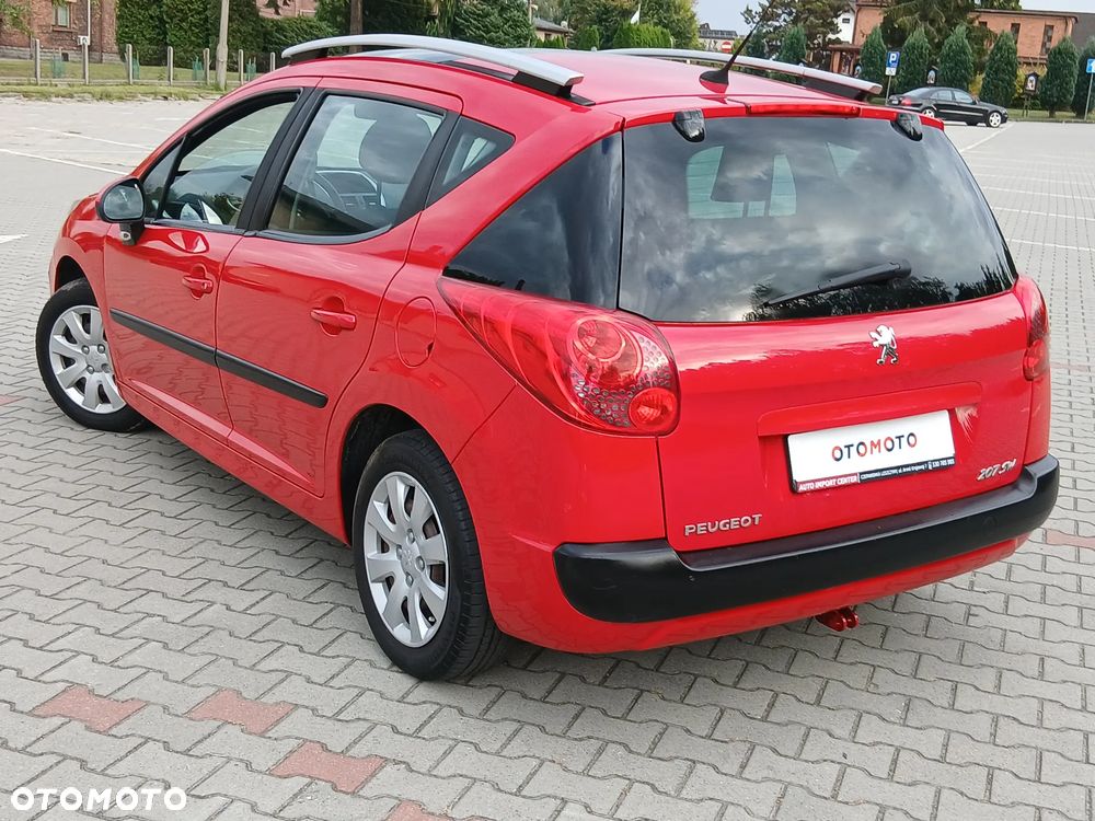 Peugeot 207 75 Urban Move - 29