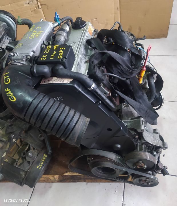 motor vw golf 3 gti 2.0i com 115cv ref: 2E caixa velocidades CHE - 4