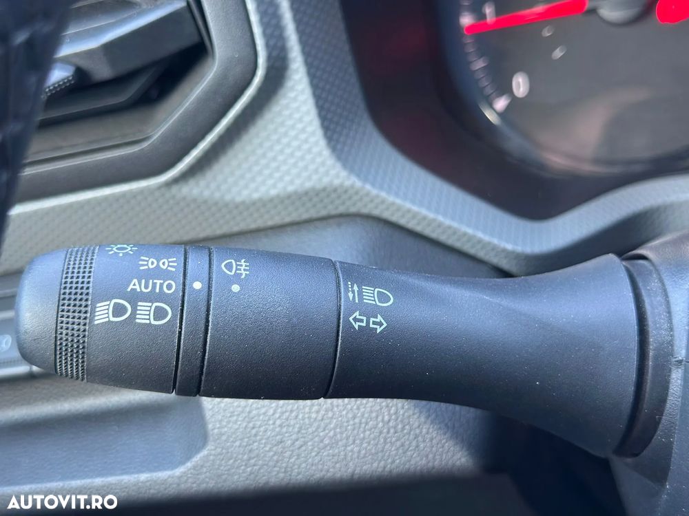 Dacia Duster ECO-G 100 Prestige - 33