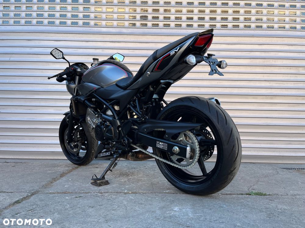 Suzuki SV - 36