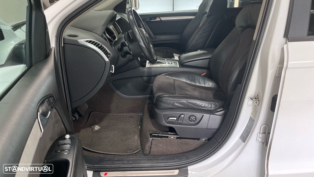 Audi Q7 3.0 V6 TDi quattro S-line Tiptronic - 16