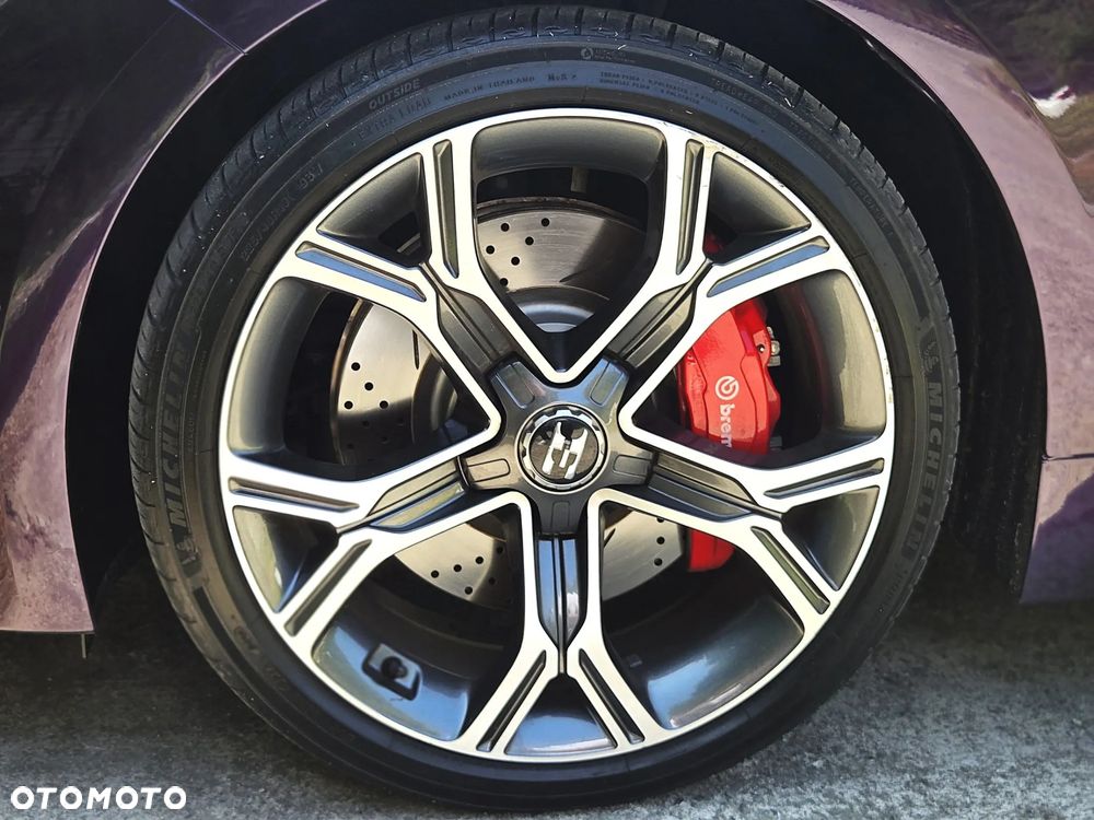 Kia Stinger 3.3 T-GDI V6 GT AWD - 17