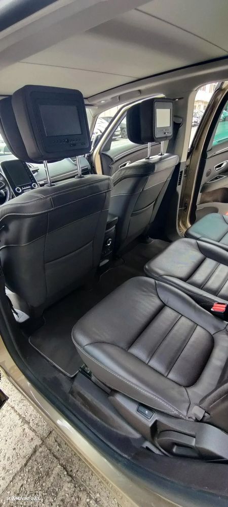 Renault Espace Energy dCi 160 EDC Initiale Paris - 4