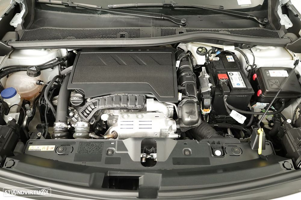 Peugeot 2008 1.2 PureTech Allure EAT8 - 25