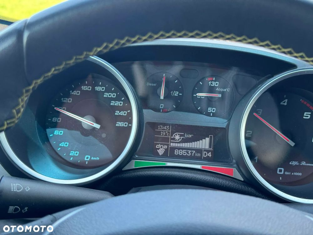 Alfa Romeo Giulietta - 25