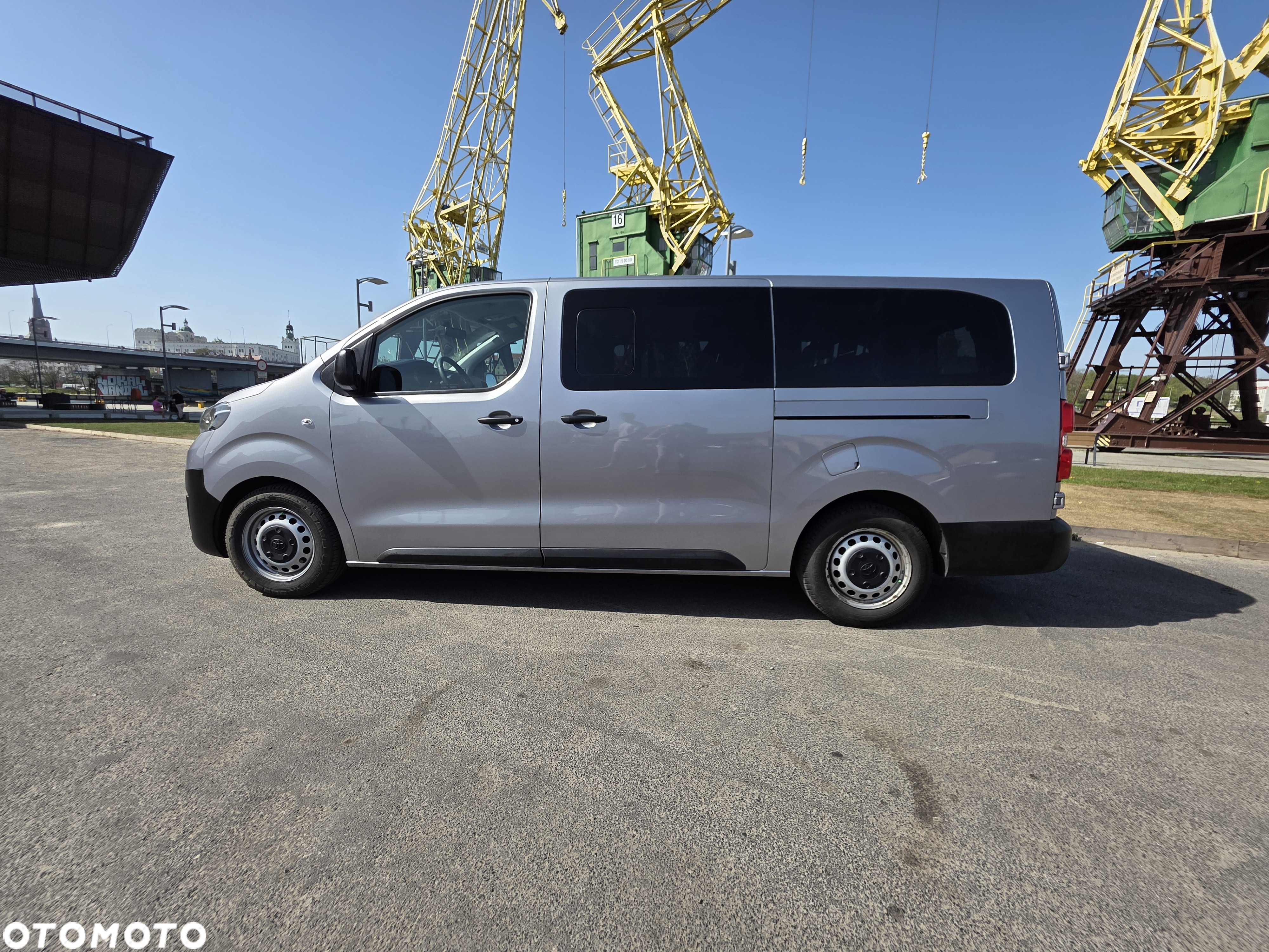 Toyota ProAce Kombi 1.5 D-4D Long 2,7t - 16