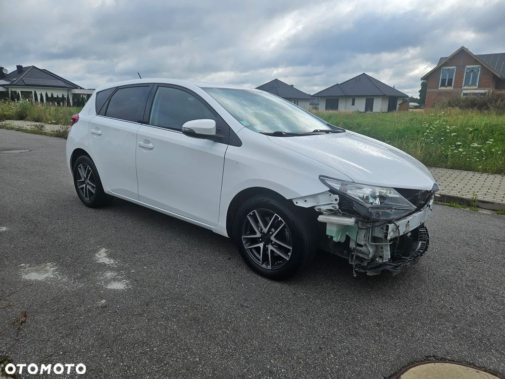 Toyota Auris 2.0 D-4D Comfort - 9