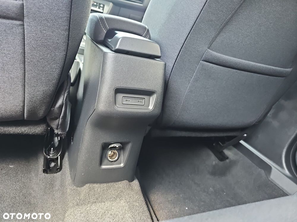 Opel Frontera - 17