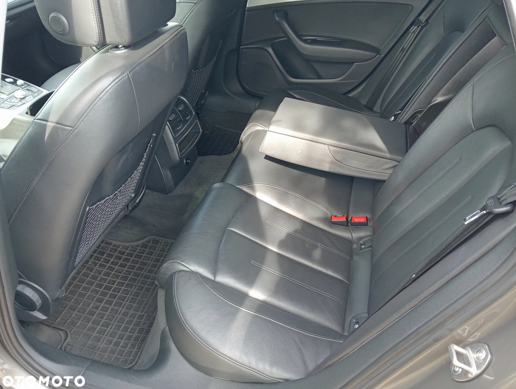 Audi A6 - 12