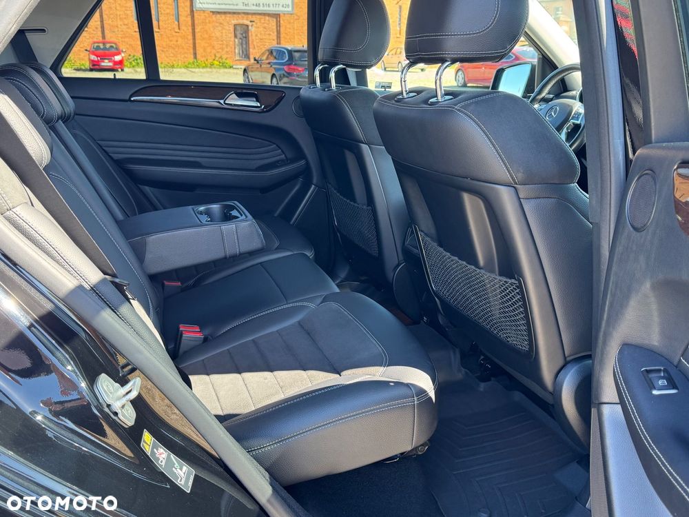 Mercedes-Benz ML 350 BlueTEC 4-Matic - 22