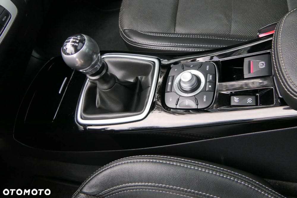 Renault Laguna dCi 150 FAP Bose - 20