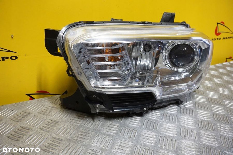 TOYOTA TACOMA 2016- REFLEKTOR LAMPA SOCZEWKOWA BEZ LED JASNA LEWA USA - 3