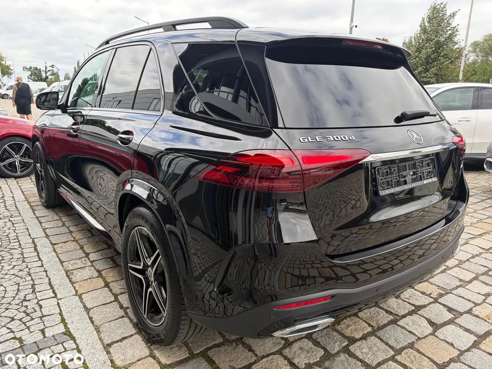 Mercedes-Benz GLE 300 d mHEV 4-Matic AMG Line - 6