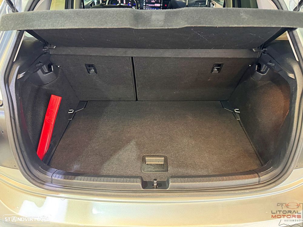 VW Polo 1.0 TSI Urban DSG - 11