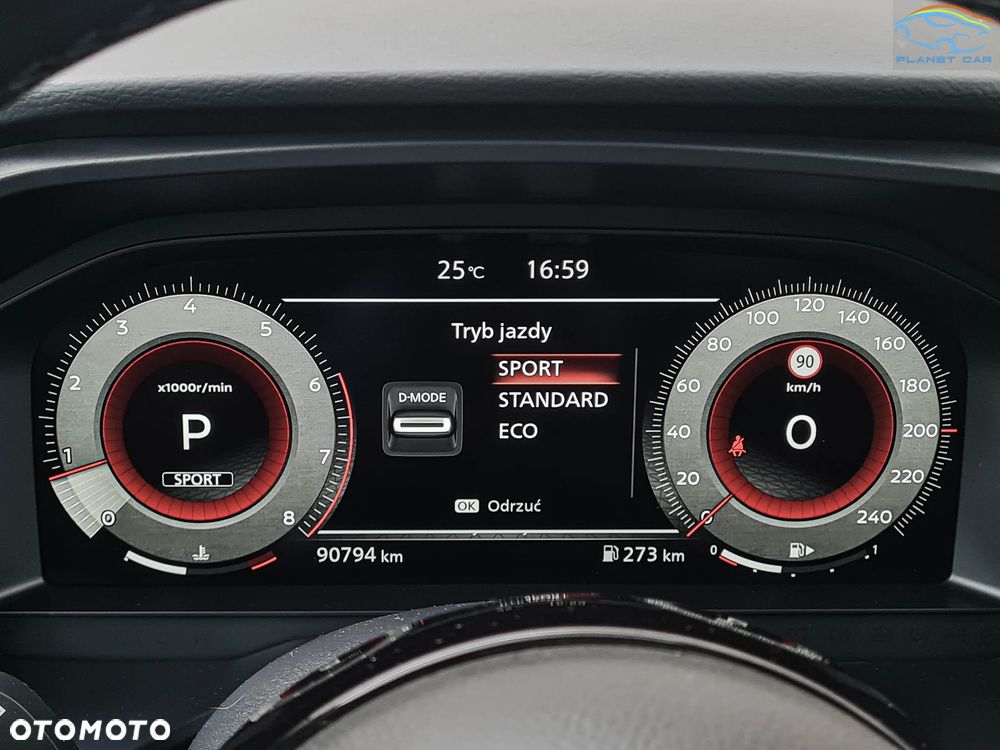 Nissan Qashqai 1.3 DIG-T N-Connecta DCT - 26