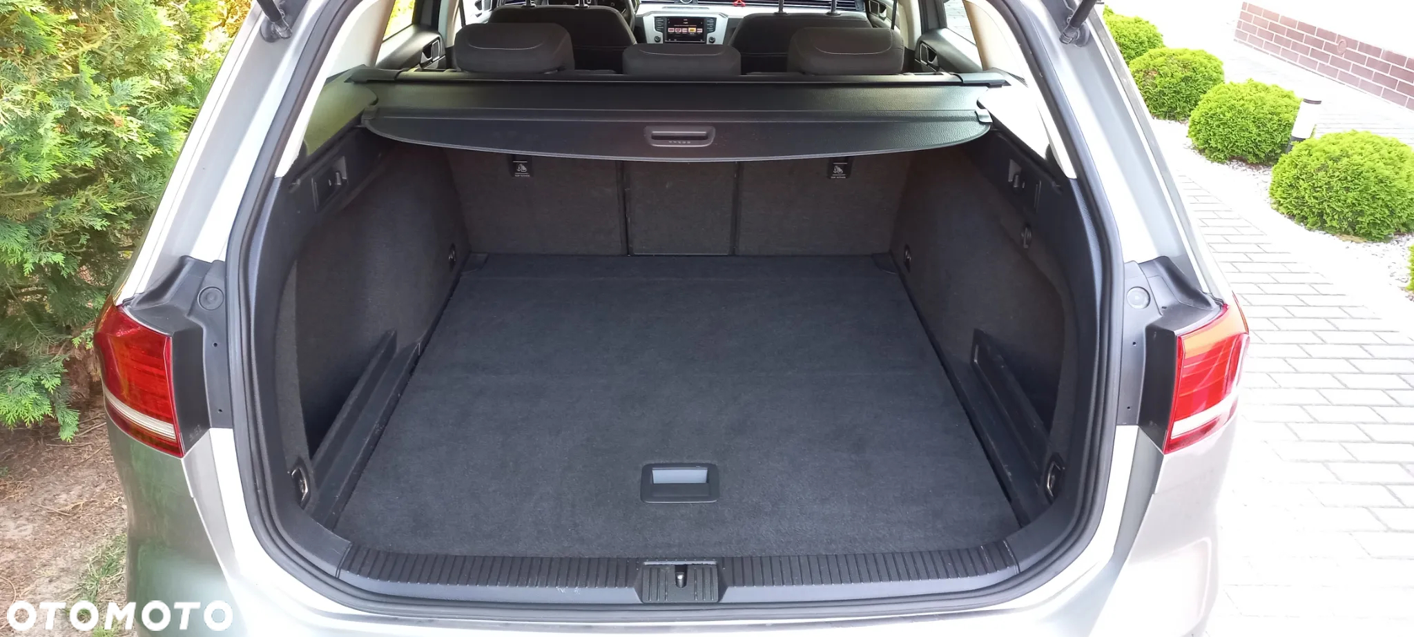 Volkswagen Passat - 15