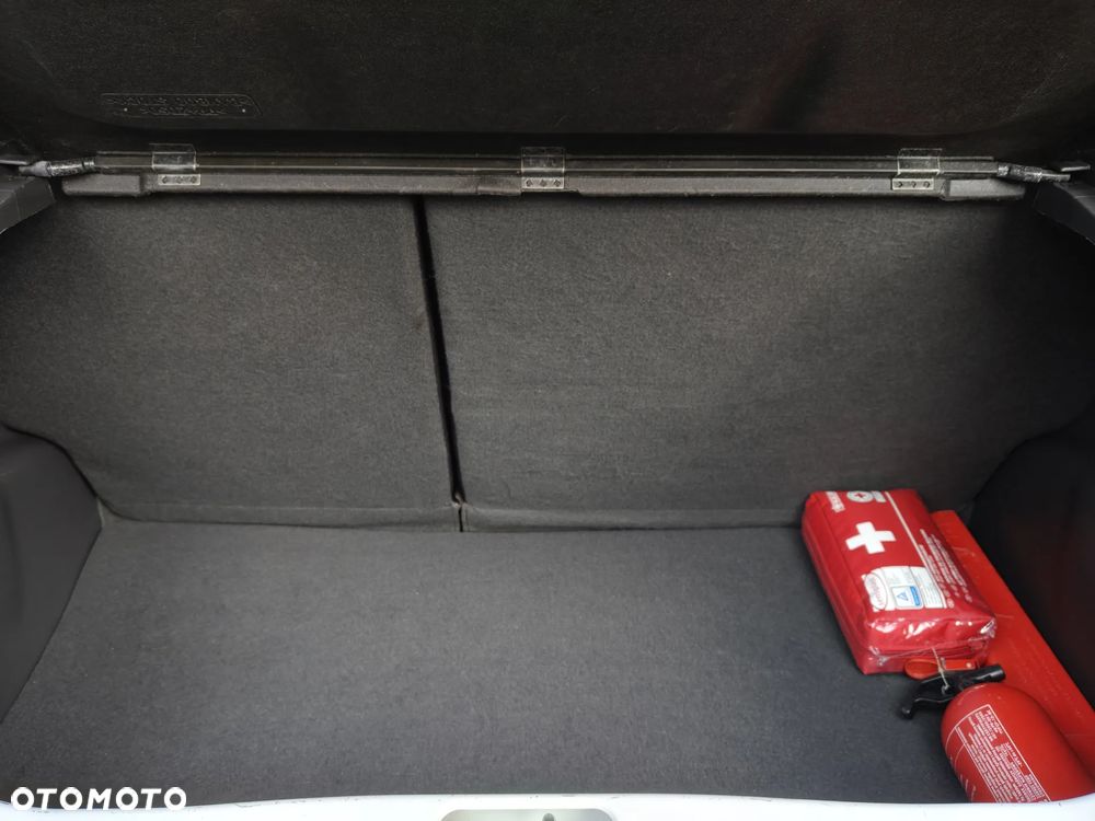 Chevrolet Spark 1.2 LS+ - 29