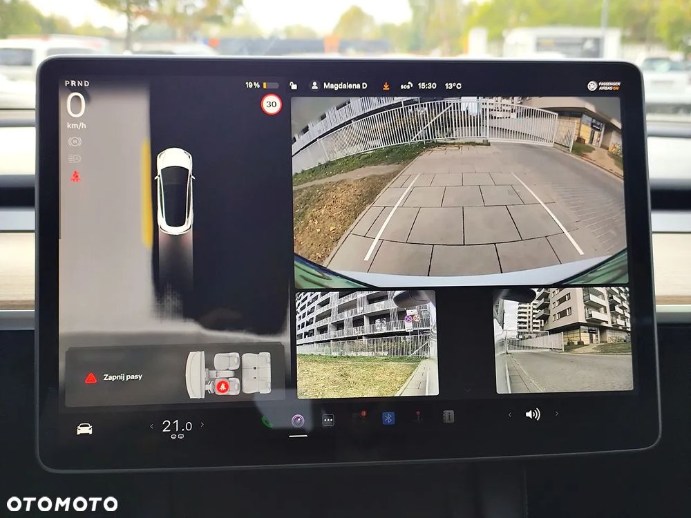 Tesla Model 3 - 20