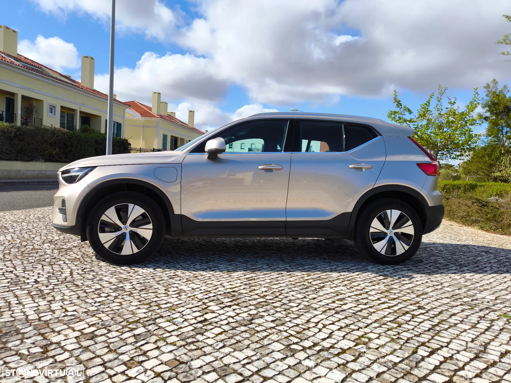 Volvo XC 40 1.5 T4 PHEV Core - 11