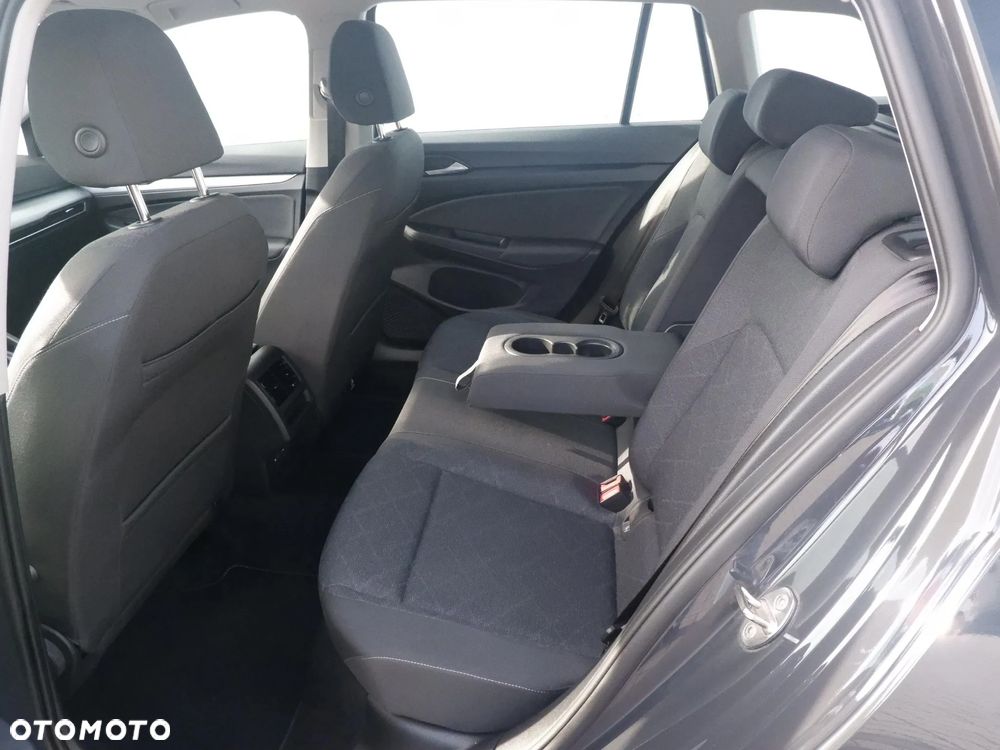 Volkswagen Golf VIII 1.5 TSI EVO Life - 18