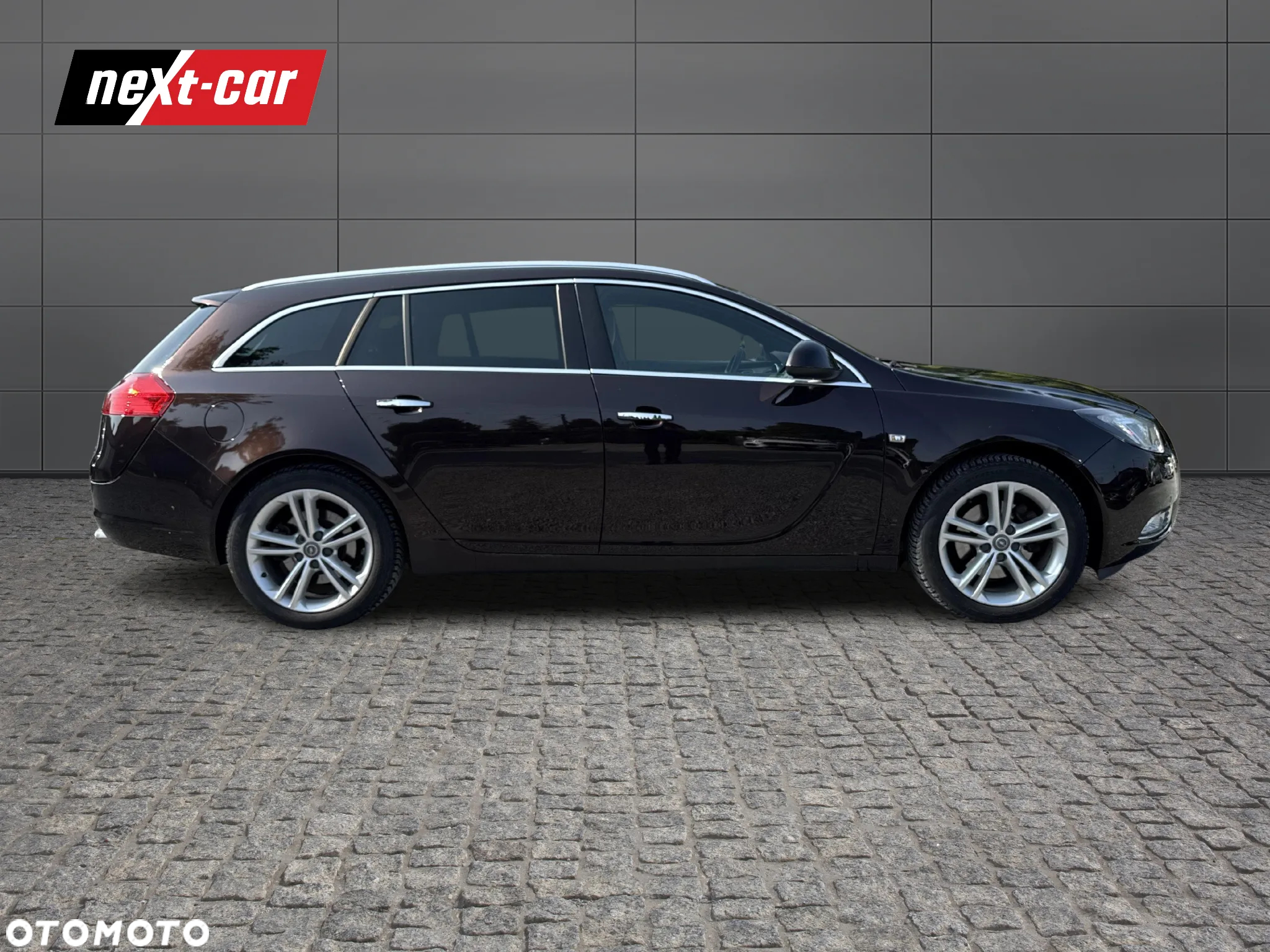 Opel Insignia 2.0 T Cosmo 4x4 - 6