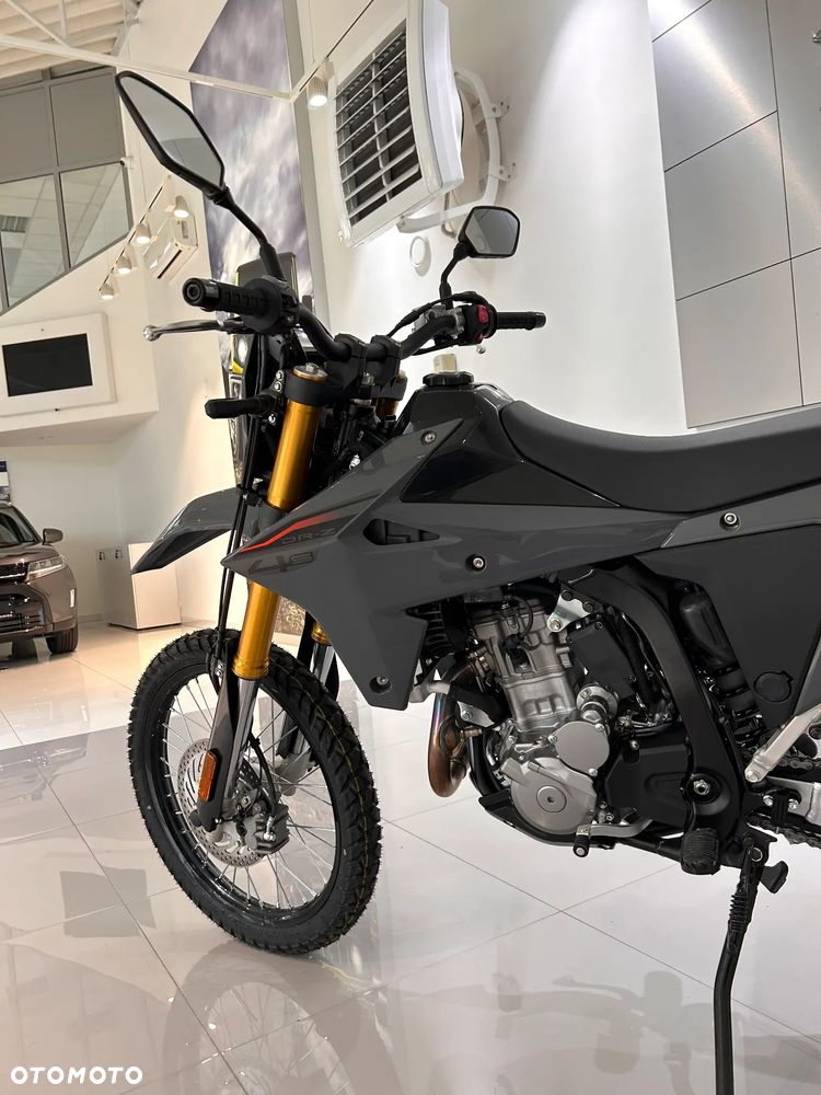Suzuki DR-Z - 7