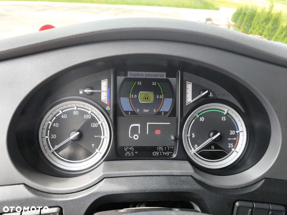 DAF XF 106  EURO 6 - 4
