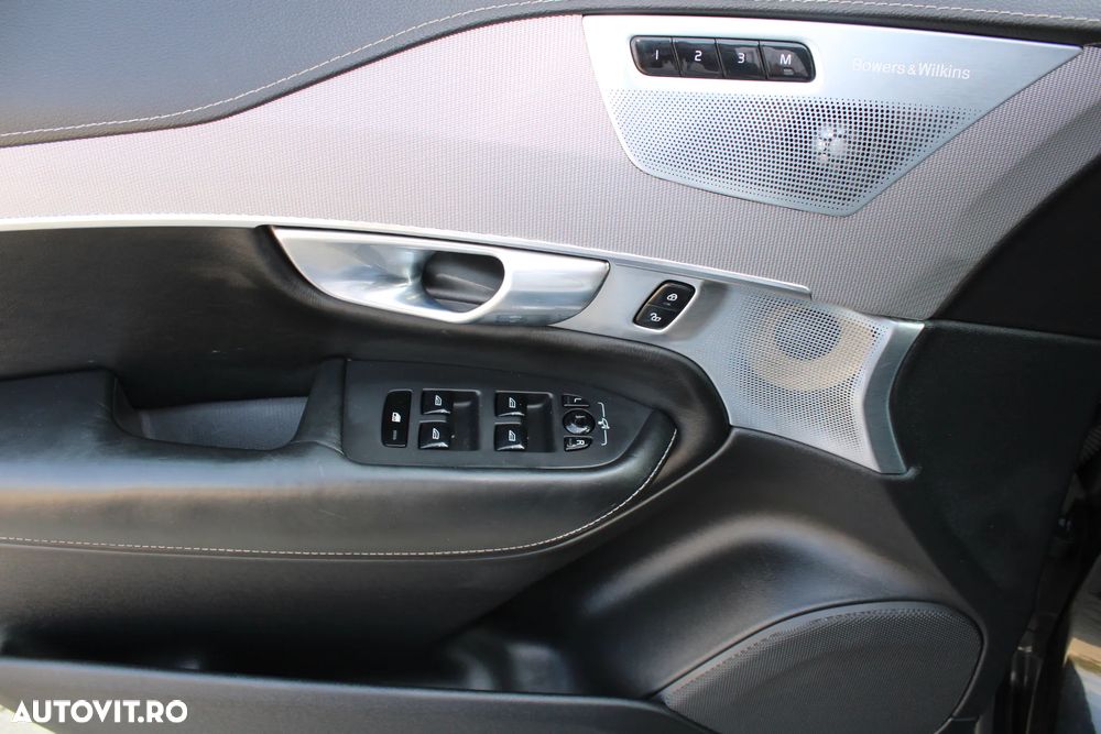 Volvo XC 90 D5 AWD R-Design - 10